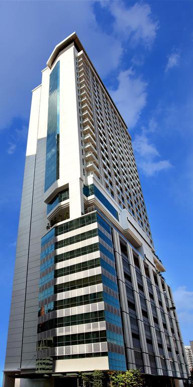 Ramada Suites By Wyndham Kuala Lumpur City Centre Buitenkant foto