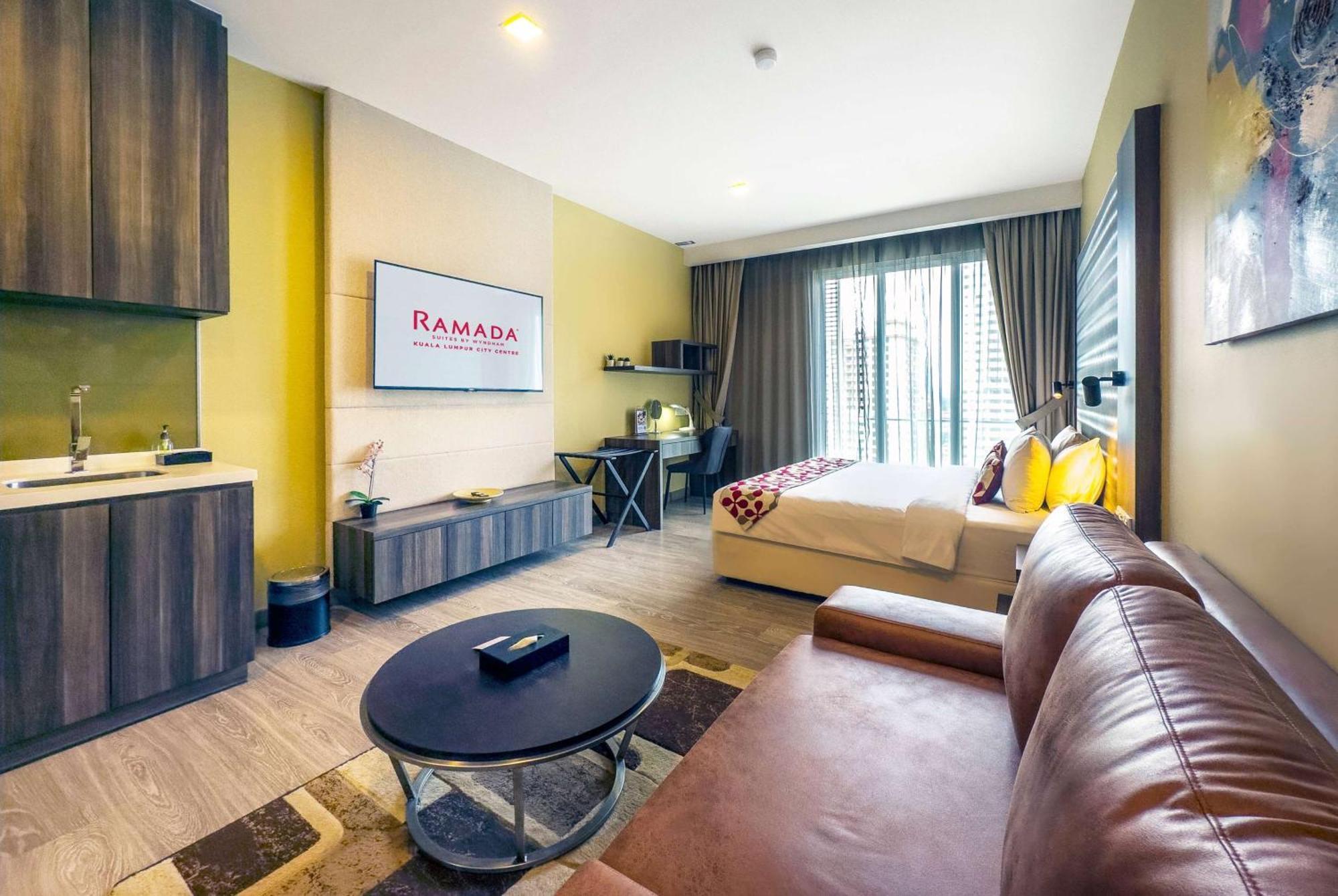 Ramada Suites By Wyndham Kuala Lumpur City Centre Buitenkant foto